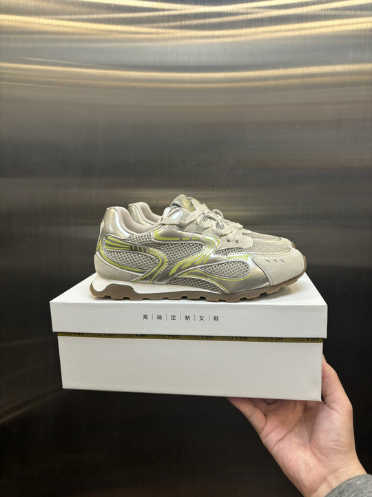 Damen Trendige Sneakers mit atmungsaktivem Mesh-Obermaterial und komfortabler Dämpfung EB