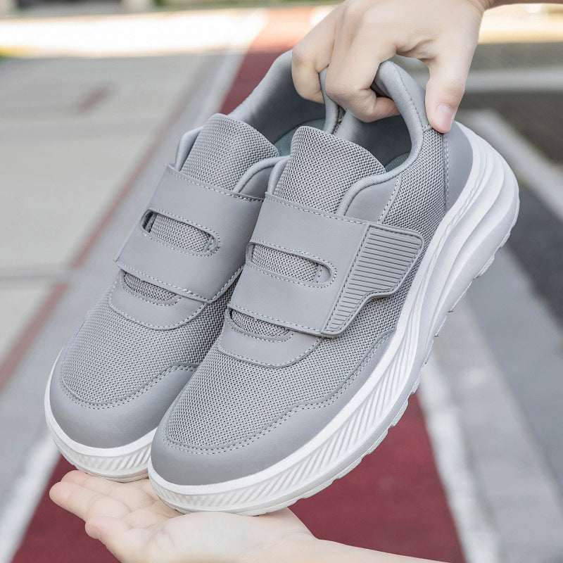 Damen Sportliche Slip-On Sneakers mit praktischem Klettverschluss und atmungsaktivem Obermaterial EB