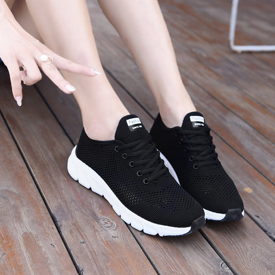 Damen Lauf- und Freizeitschuhe mit atmungsaktivem Obermaterial und flexibler Sohle EB