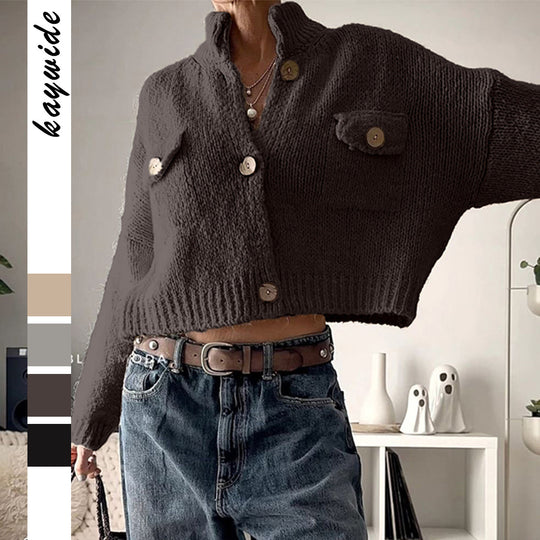 Damen nan kuschelige Strickjacke mit Holzknöpfen und Brustklappe EB