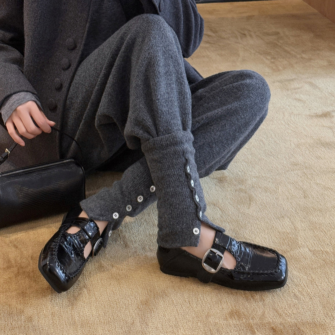 Damen Elegante Ballerinas mit modischem Riemchen und quadratischer Zehenpartie EB