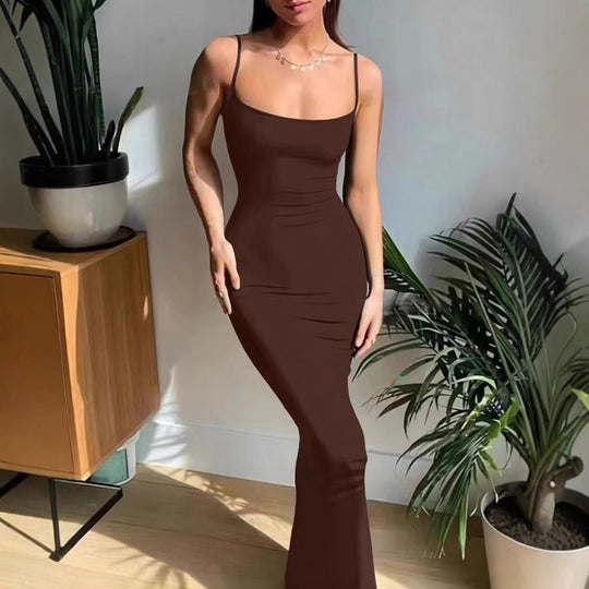 Damen Langärmeliges Abendkleid mit figurbetonendem Schnitt und dezentem V-Ausschnitt EB