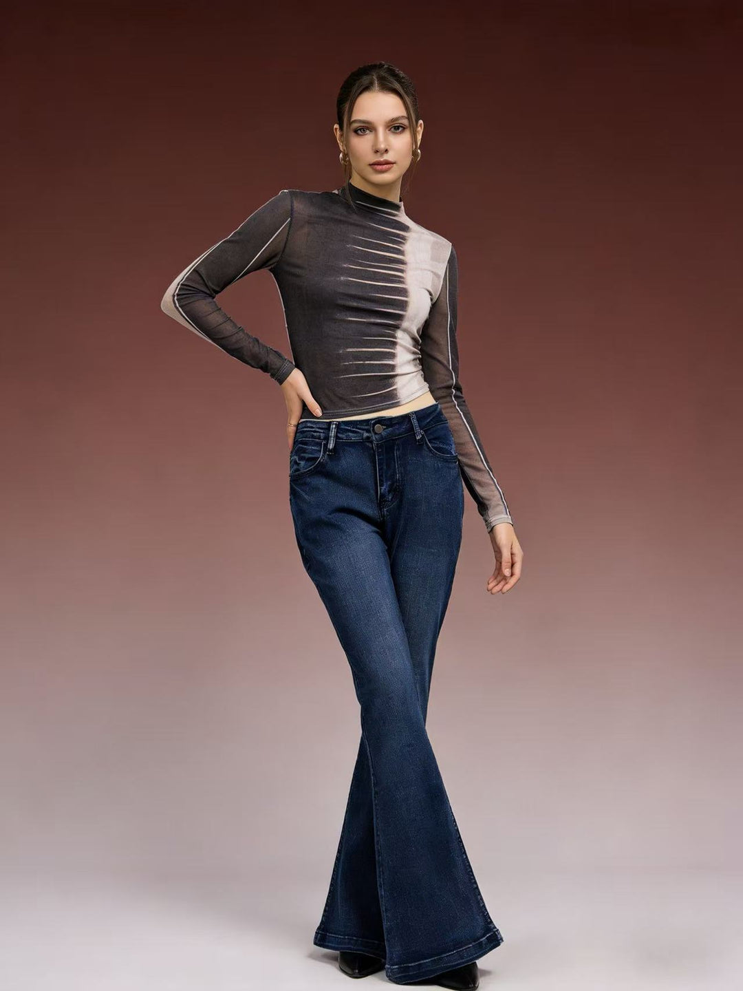 Damen elegantes cropped Oberteil mit Puffärmeln und Vintage-Stickerei EB