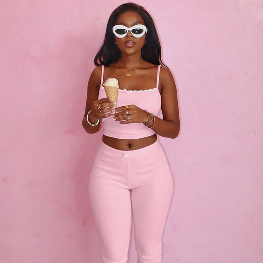 Damen Sportliches Crop-Top und Capri-Hose Set EB