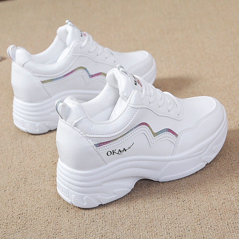 Damen Sneaker mit modischem Wellenmuster EB