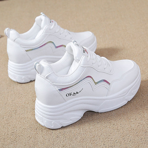 Damen Sneaker mit modischem Wellenmuster EB
