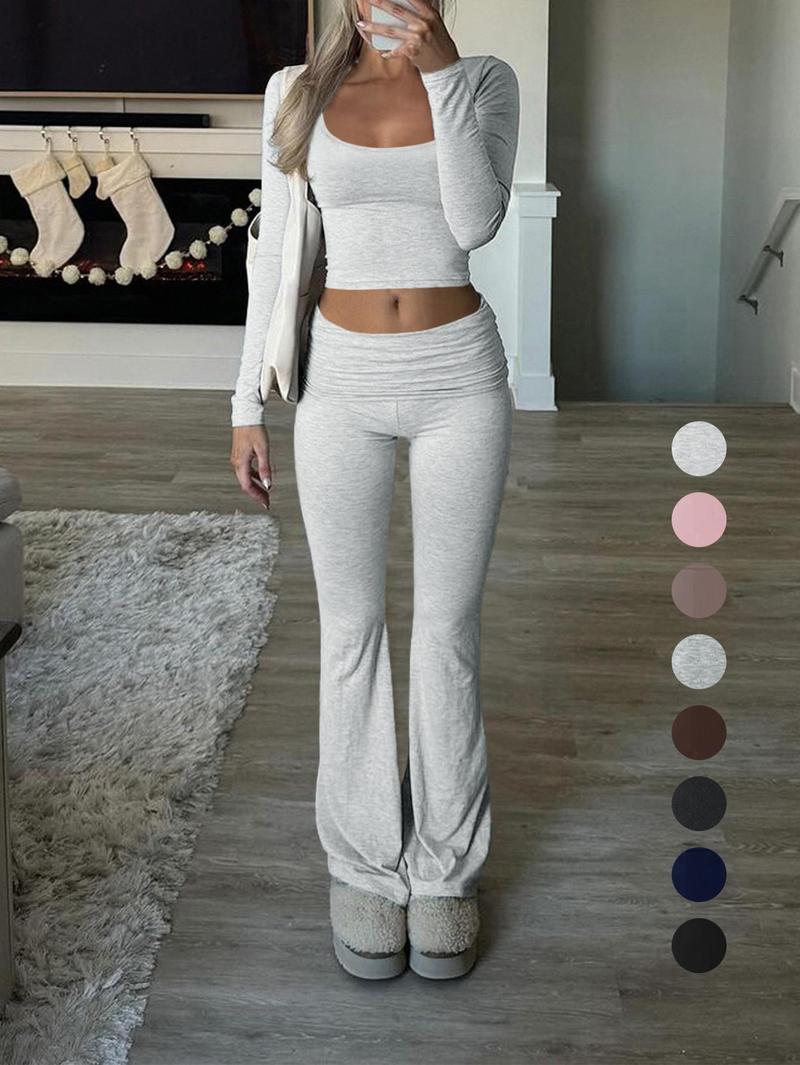 Damen Sportliches Set mit langärmligem Oberteil und weiter Hose EB