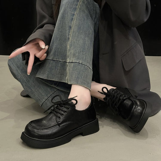Damen modische Sneakers mit platzierten Nahtdetails und bequemer Sohle EB