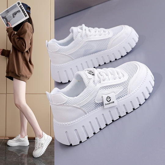 Damen Sneaker mit rutschfester Plateau-Sohle und atmungsaktivem Obermaterial EB