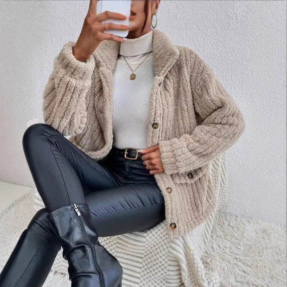 Damen Kuschelige Fleecejacke mit aufgesetzten Taschen EB