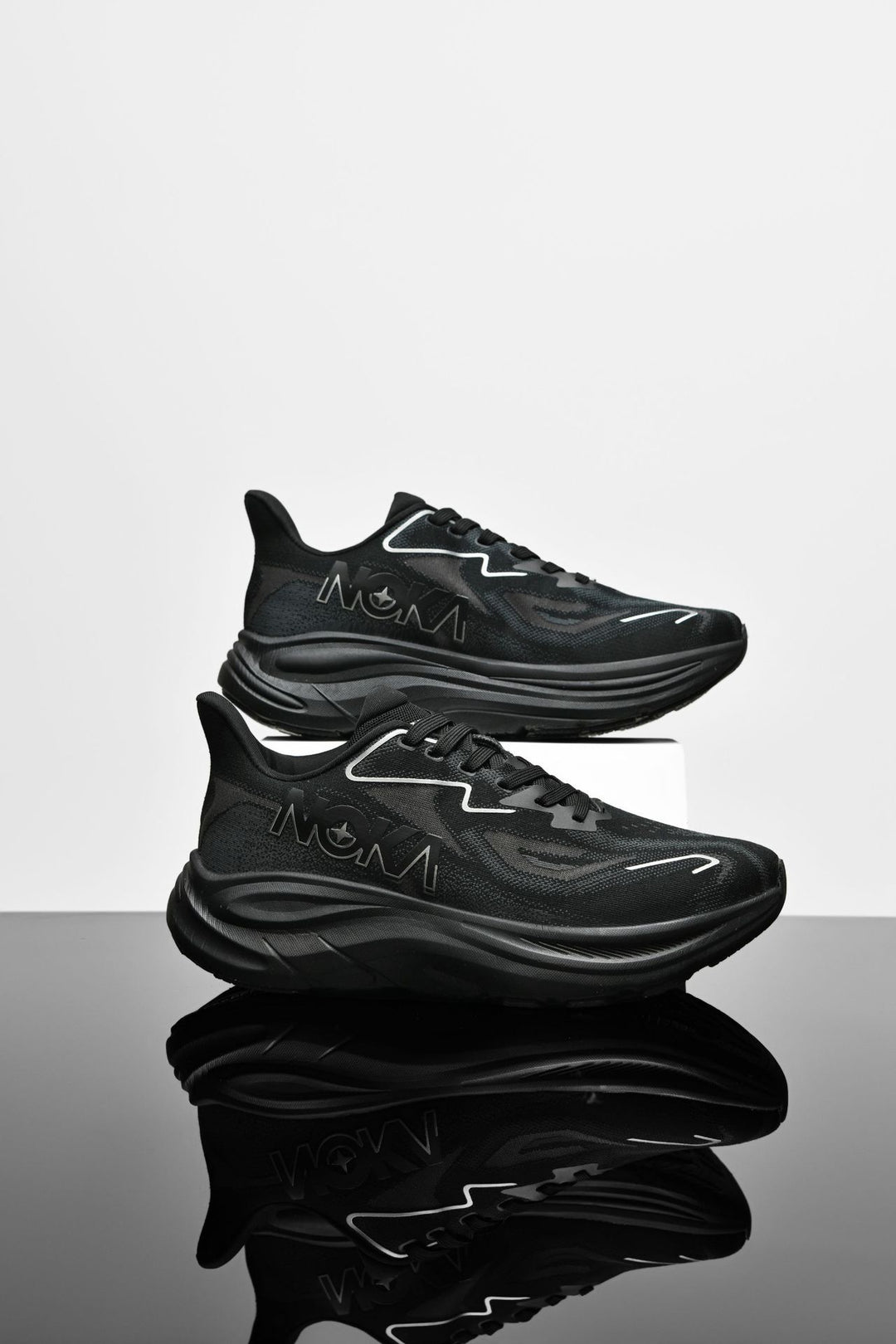 Unisex gedämpfte Hohlkern-Roadrunning Schuhe mit atmungsaktivem Strickoberteil und ergonomischer Plateau-Zwischensohle EB
