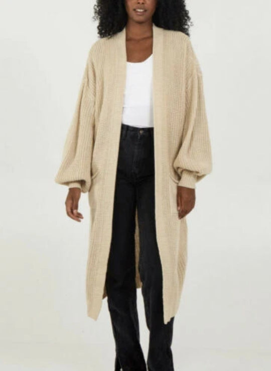 Damen Langer Strickcardigan mit voluminösen Ärmeln und offenem Schnitt EB