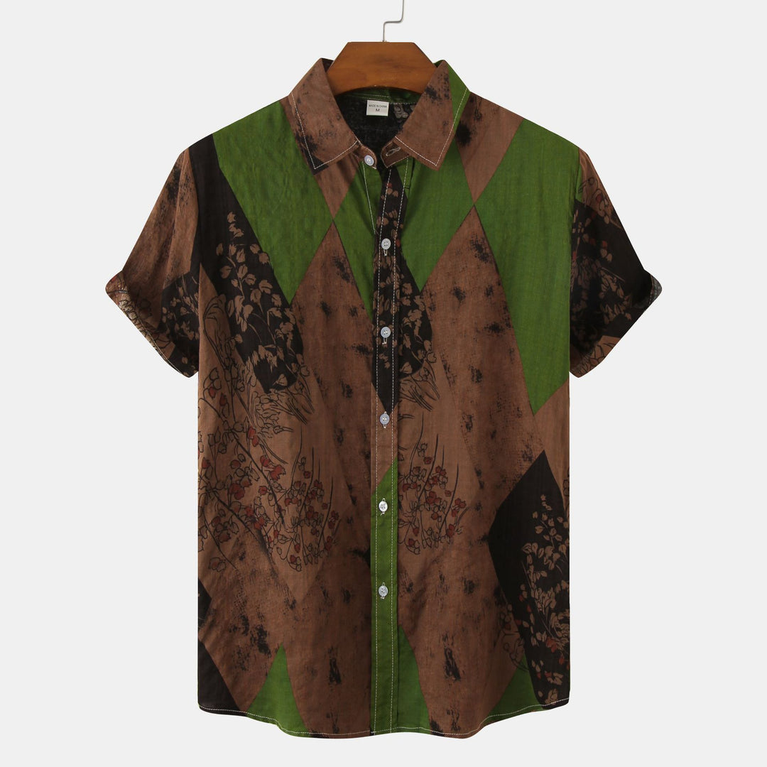Herren Kurzarmhemd im kreativen Patchwork-Stil mit botanischen Akzenten EB