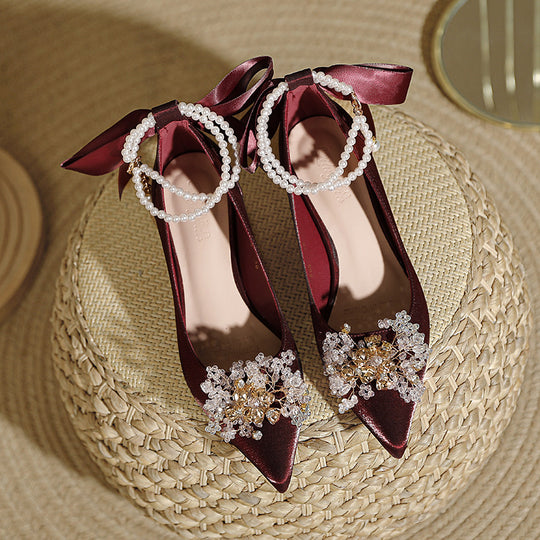 Damen elegante Spitzen-Pumps mit dekorativen Perlen-Details und Riemchen EB