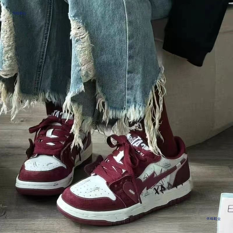 Damen Sportliche Sneakers mit innovativem Designs und komfortabler Dämpfung EB