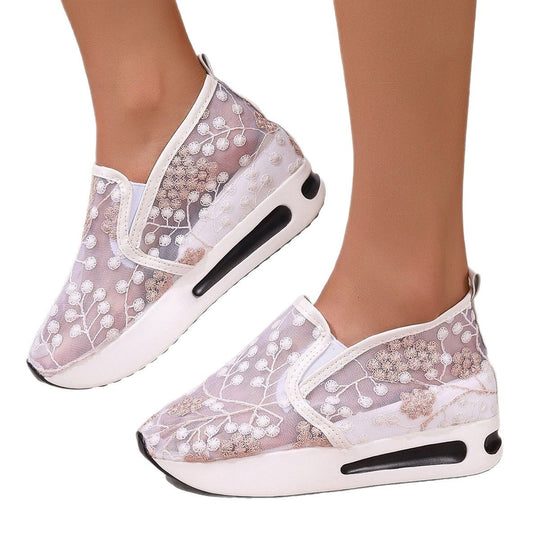 Damen Elegante und luftige Sneakers mit floraler Bestickung EB