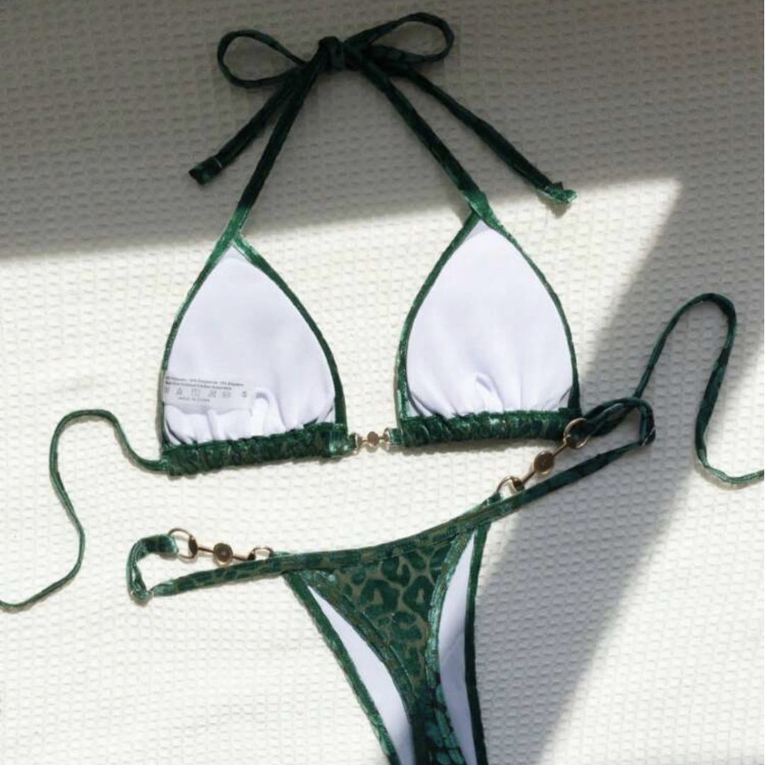 Damen Triangel-Bikini mit dekorativen Akzenten und raffiniertem Schnitt EB