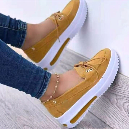 Damen Sneaker mit stylischem Plateau und komfortabler Sohle EB