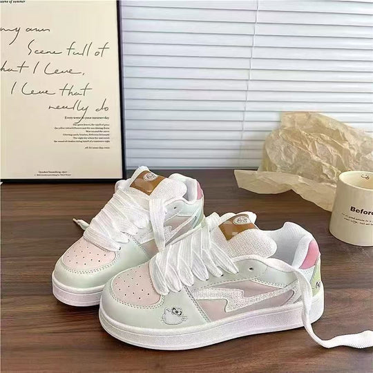 Damen Sneakers mit verspieltem Design und bequemer Dämpfung EB