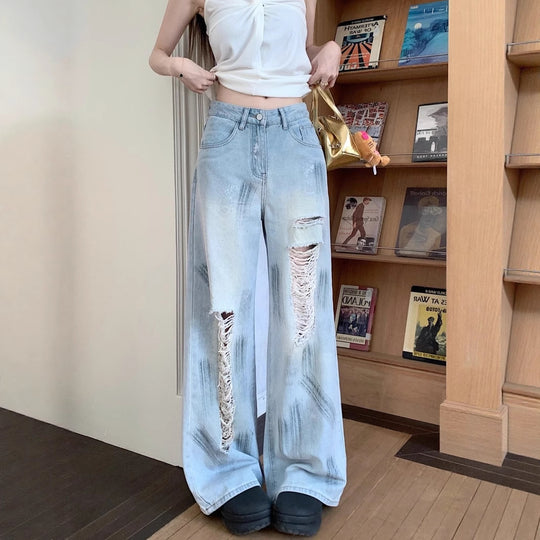 Damen Weit geschnittene Destroyed Jeans mit trendigen Details EB