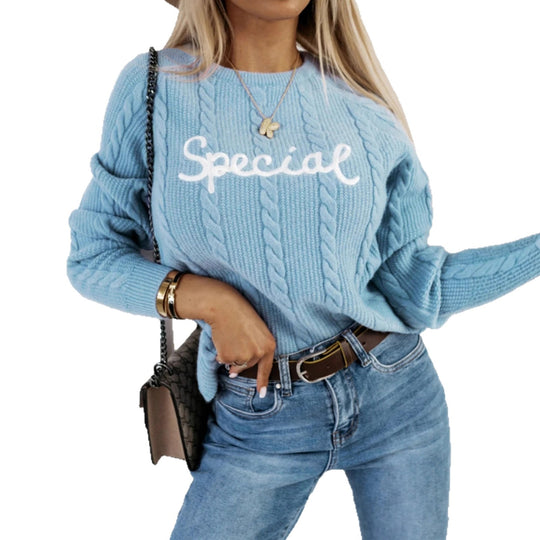 Damen Strickpullover mit Zopfmuster und eingesticktem Schriftzug EB