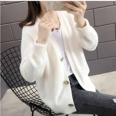 Damen Flauschige Strickjacke mit eleganten Knopfdetails EB