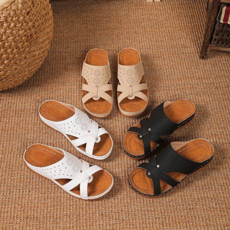Damen Komfortable und elegante Sandalen mit atmungsaktiven Cut-Outs EB
