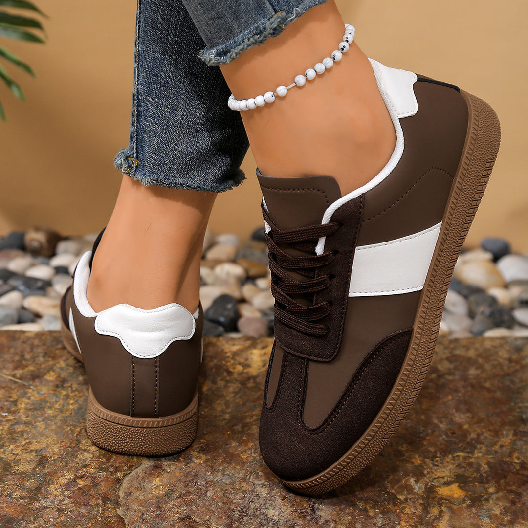 Damen Sneakers im modernen Sportschnitt mit rutschfester Gummisohle EB