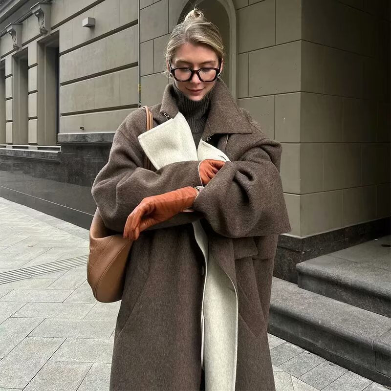 Damen Übergroße Trenchcoat mit elegantem Revers und praktischen Taschen EB