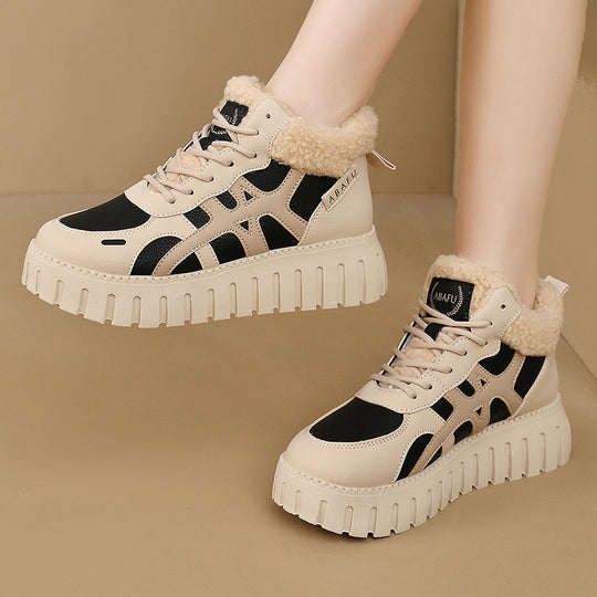 Damen High-Top Sneakers mit kuscheligem Innenfutter und robustem Sohlenprofil EB