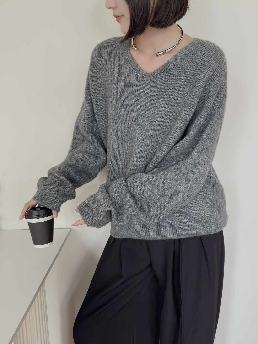 Femme Luxuriöser V-Ausschnitt Pullover EB