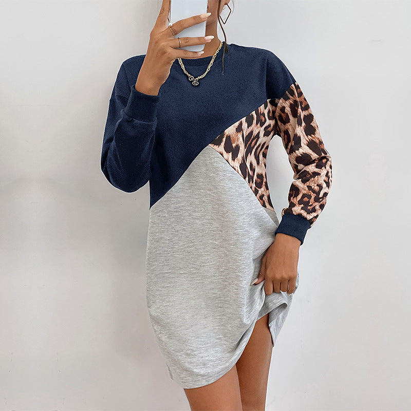 Damen lässiges Sweatshirtkleid mit modischem Tiermuster und asymmetrischem Design EB