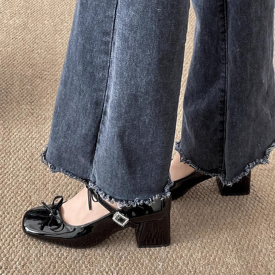 Damen Elegante Pumps mit zarter Schleifenverzierung und glitzernder Oberfläche EB