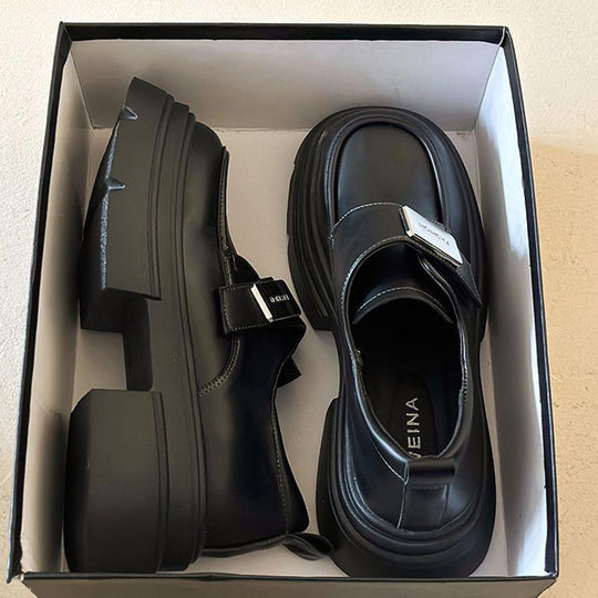 Damen Modische Schnürung Slipper mit glänzender Oberfläche und robustem Profil EB