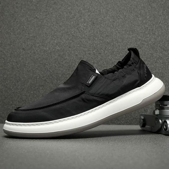 Damen bequeme Slip-On Sneakers mit elastischem Kragen und flexibler Sohle EB