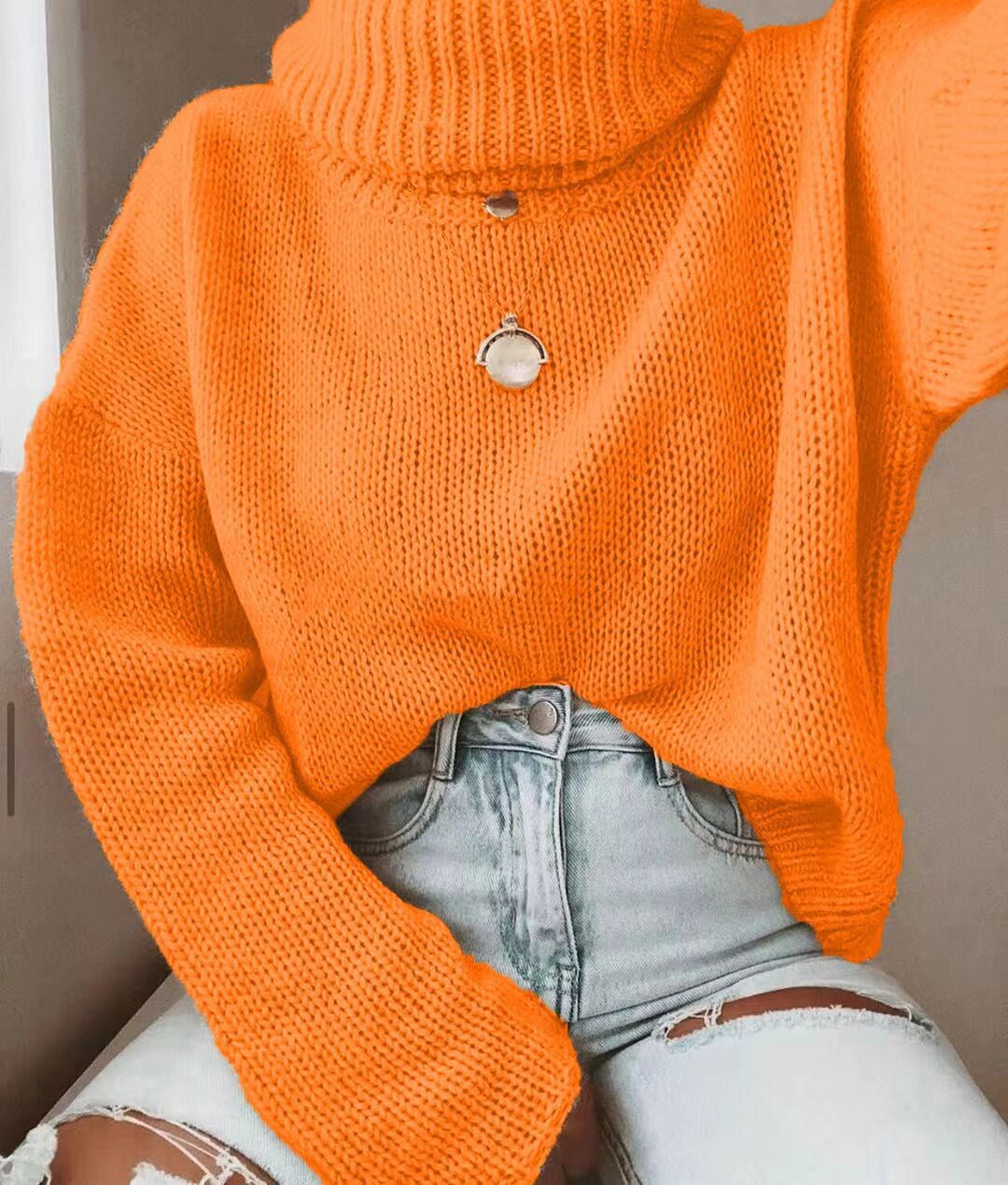 Damen Strickpullover mit hohem Kragen und lässigem Schnitt EB