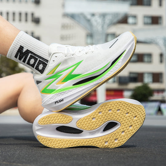 Damen Leichtgewichtige Lauf- und Trainingsschuhe mit innovativer Dämpfungstechnologie EB