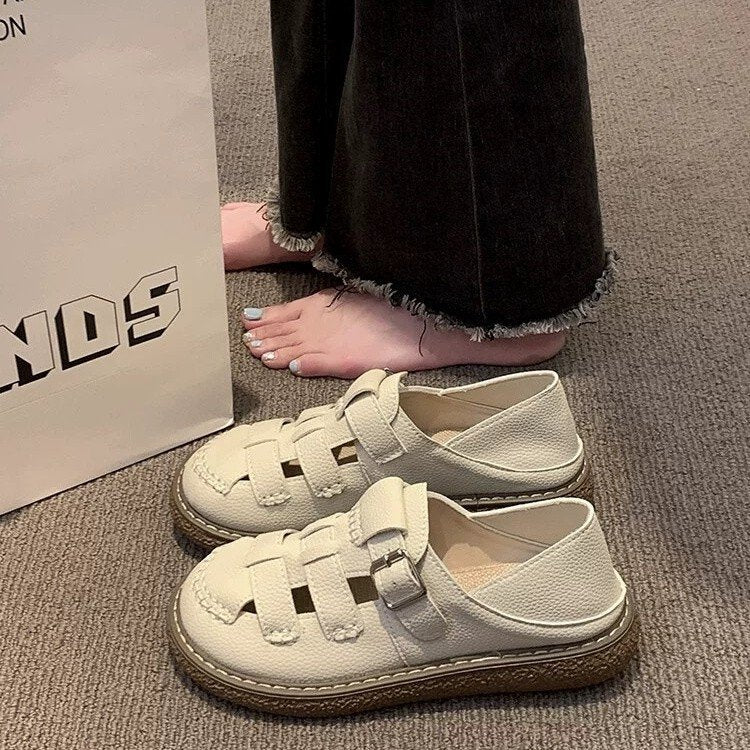 Damen Clogs mit modischem Riemenverschluss und rutschfester Sohle EB