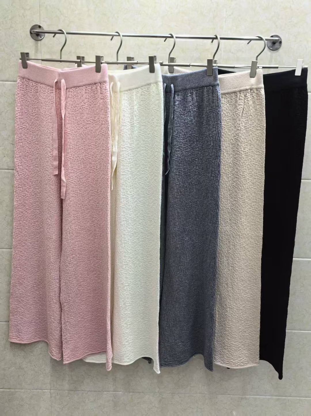 Damen gemütliche Loungehose im eleganten Schnitt EB