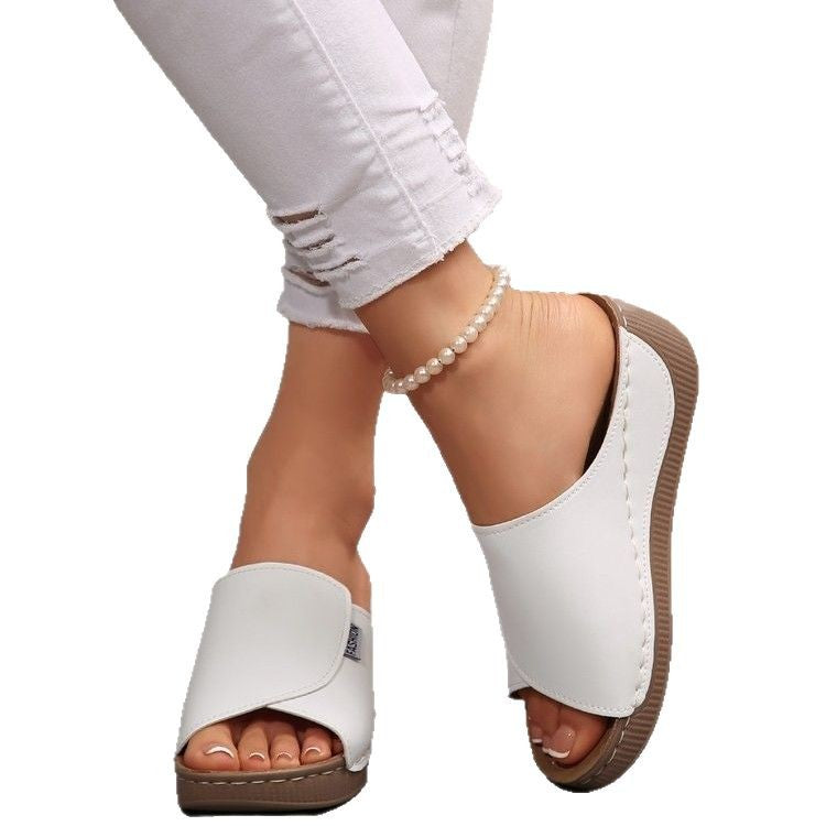 Damen Clogs mit modernem Kreuzriemen und rutschfester Sohle EB