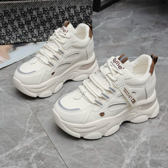 Damen Sportliche Chunky Sneaker mit atmungsaktiver Netzstruktur und dämpfender Sohle EB