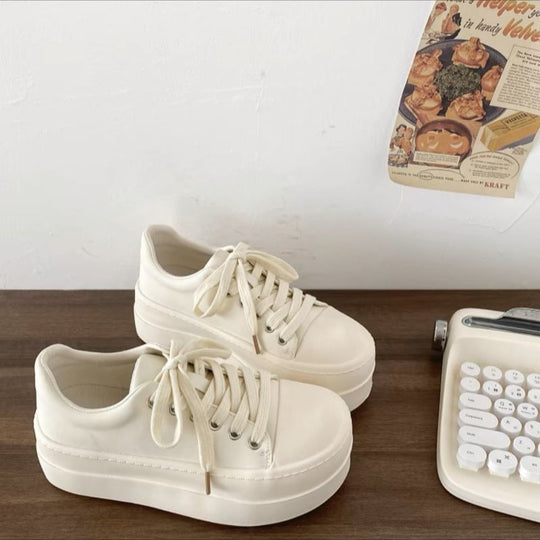 Damen Plateau-Sneaker mit komfortabler Dämpfung und stilvollem Design EB