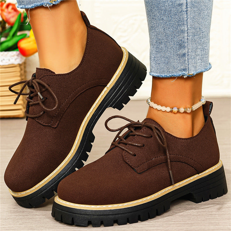 Damen Schnürschuhe mit robustem Profil und modernem Look EB