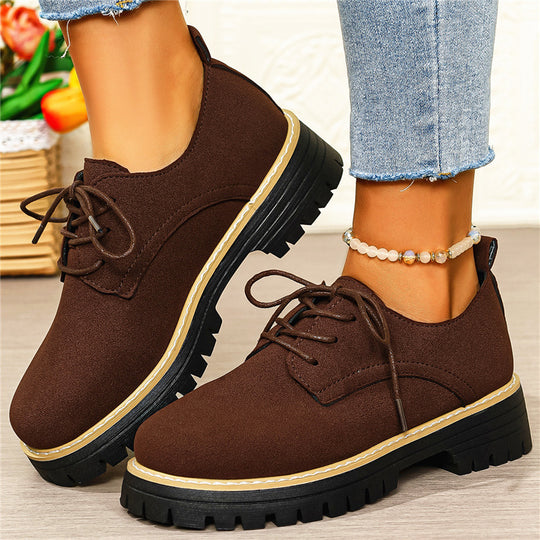 Damen Schnürschuhe mit robustem Profil und modernem Look EB