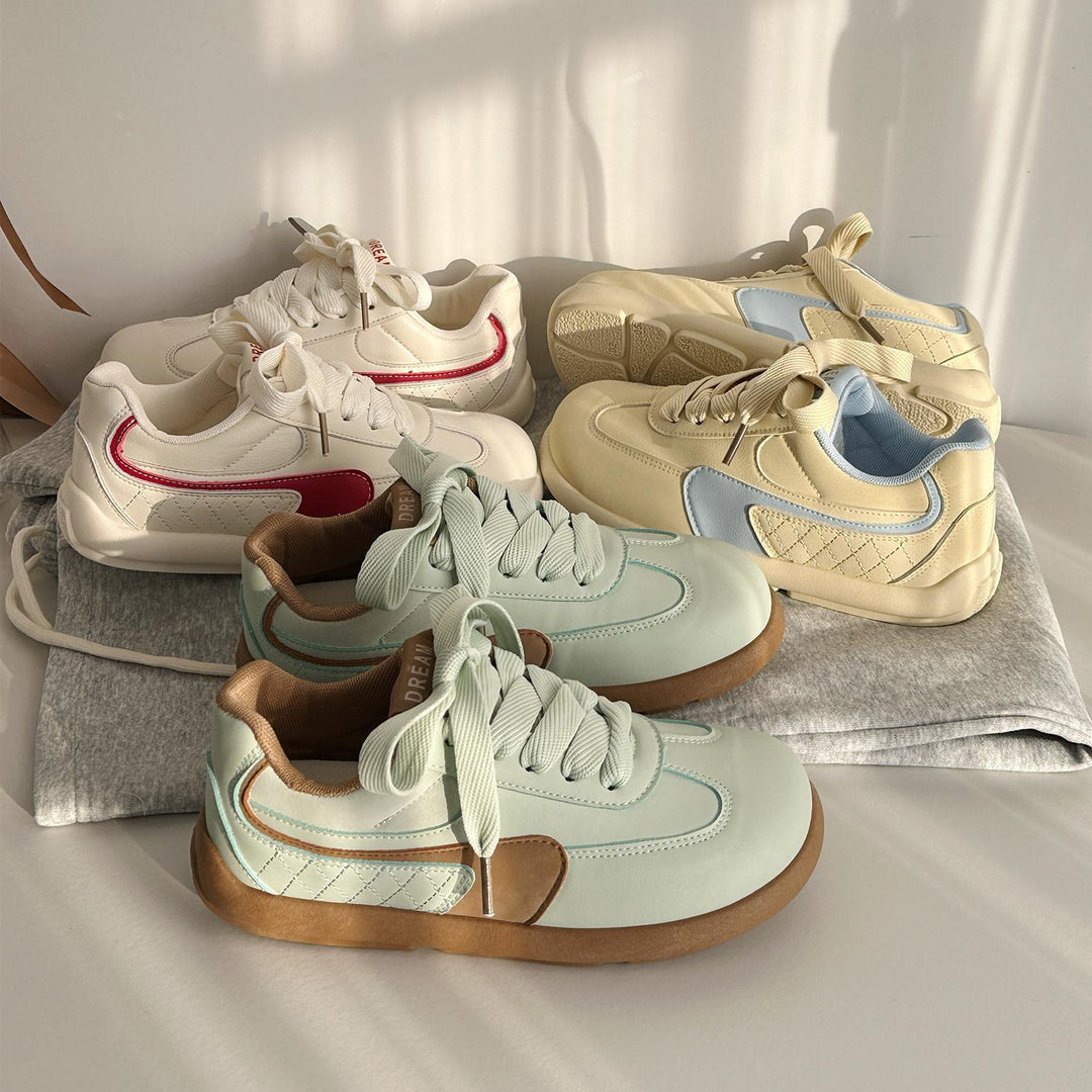 Damen Sportliche Sneakers mit weichem Obermaterial und dämpfender Sohle EB