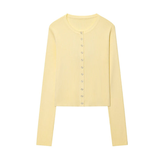 Damen cropped Langarmshirt mit Knopfdetails und Rippstruktur EB