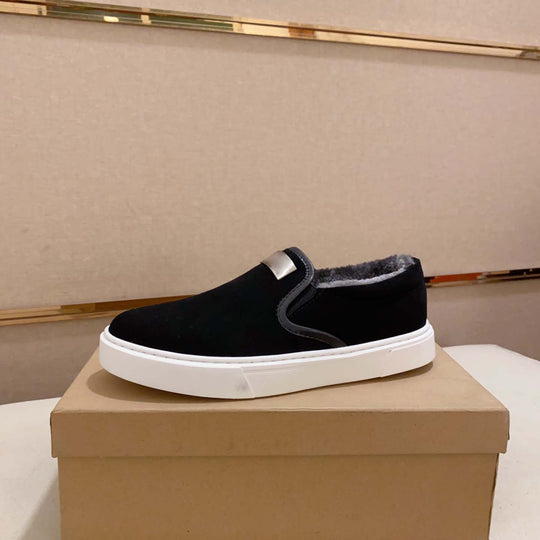 Damen Slip-On Sneakers mit bequemer Fütterung und modischem Detail EB