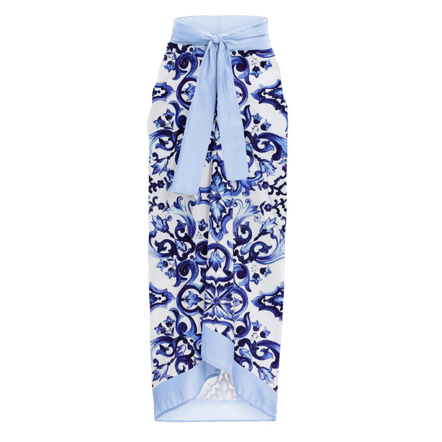Damen eleganter Badeanzug mit Rüschendetails und passendem Maxirock EB