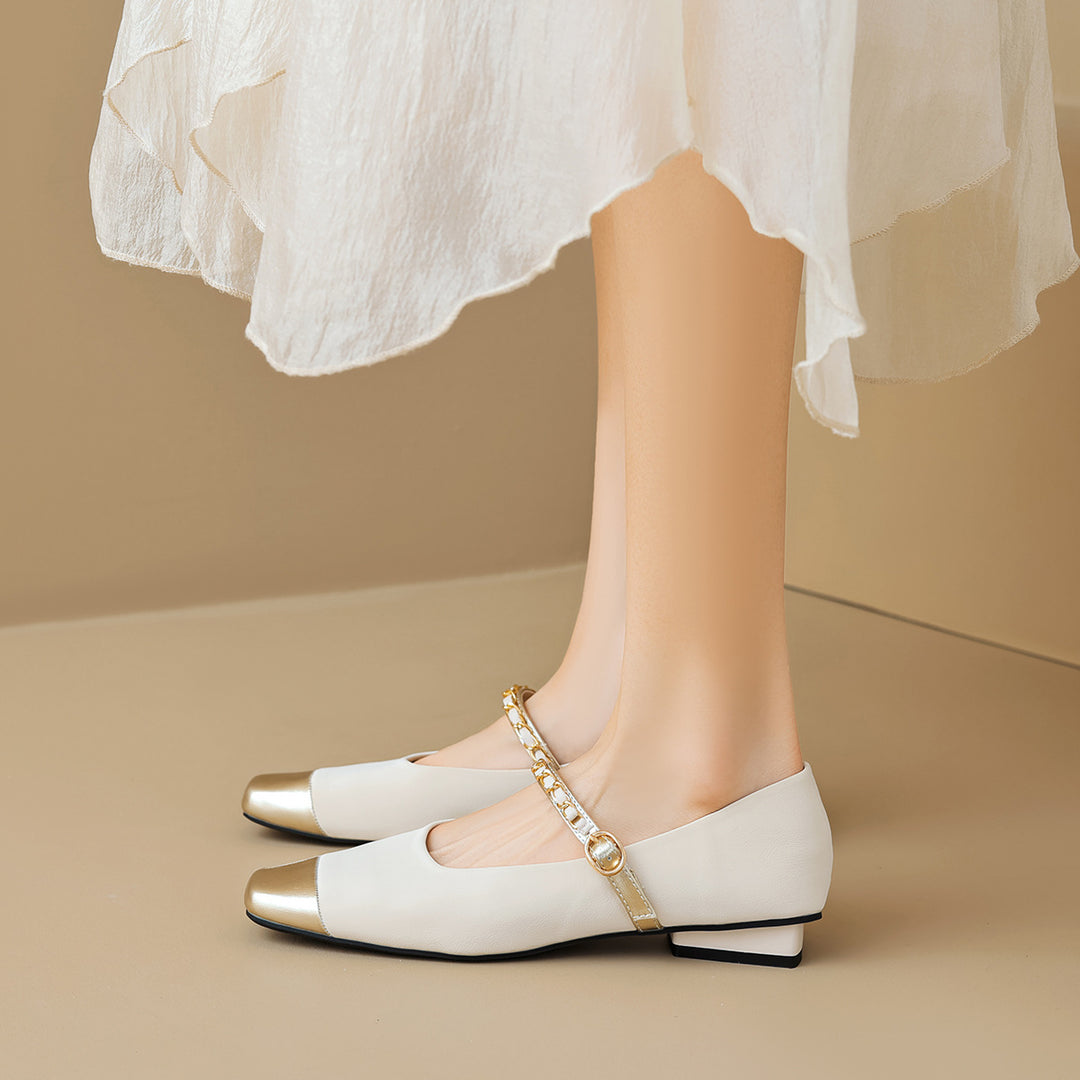 Damen elegante Ballerinas mit modischem Riemen und Glanzdetail EB