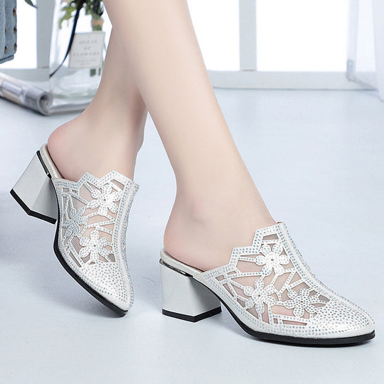 Damen Elegante und luftige Mules mit schimmerndem Strassdetail EB